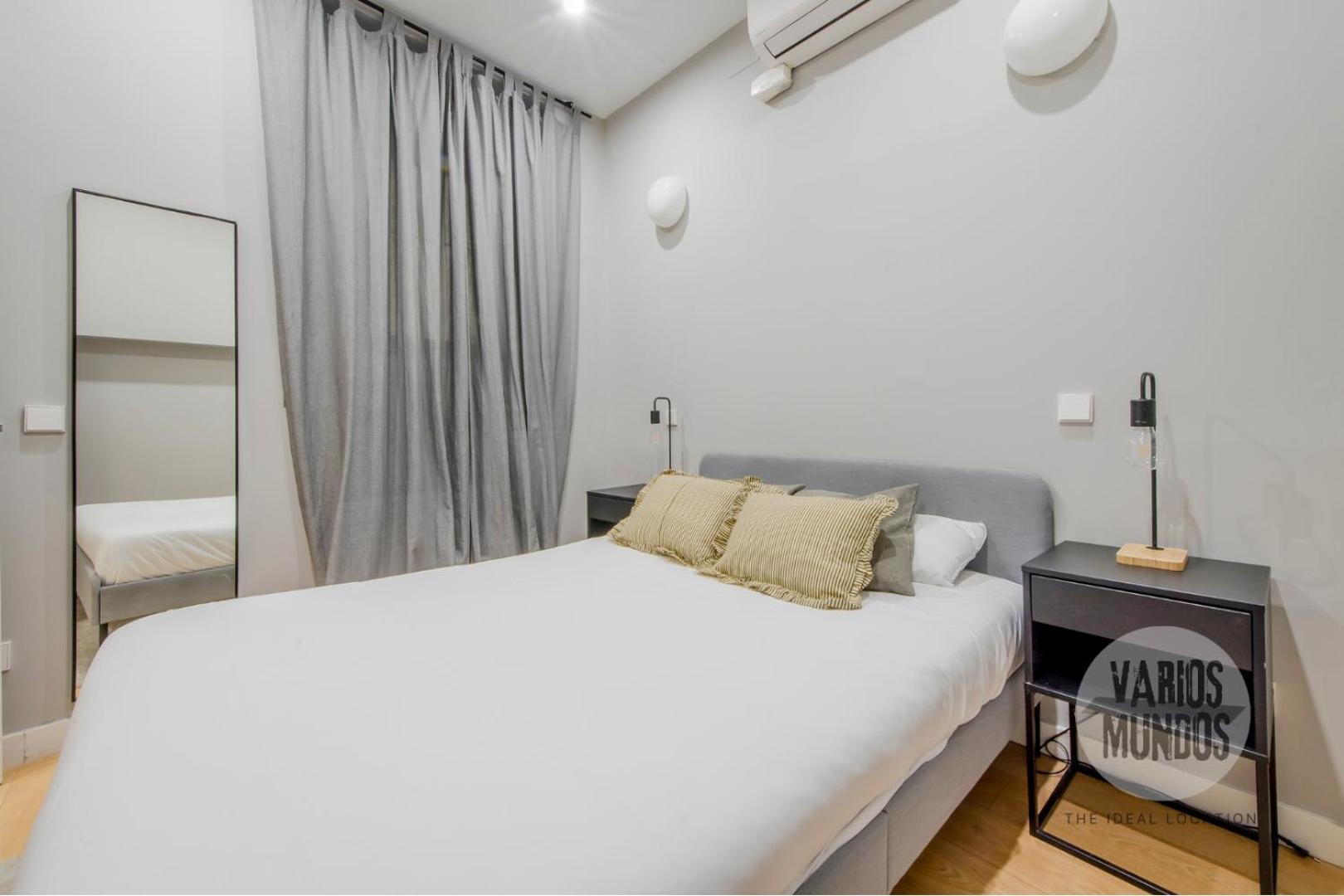Confort Madrileno Para 8 En Tirso De Molina E2 Exteriér fotografie